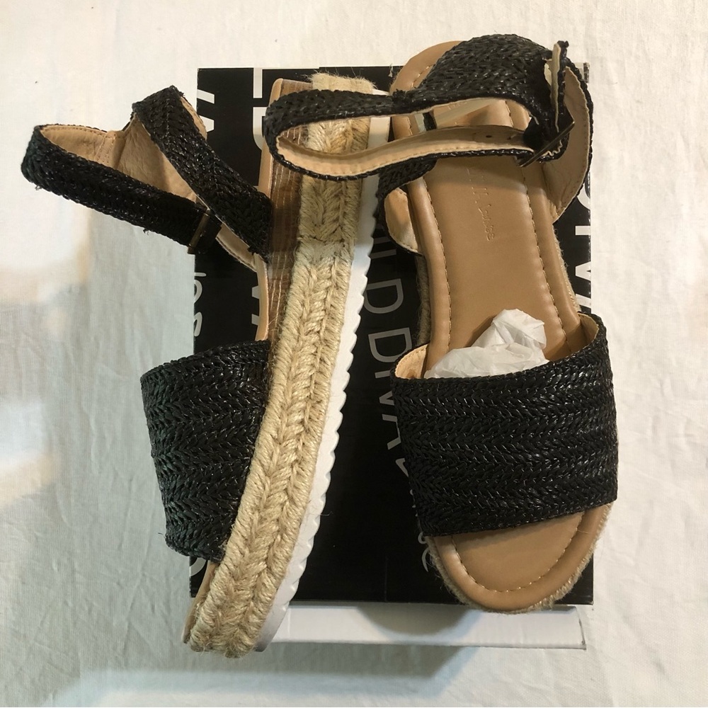 NIB Wild Diva Lounge Black Woven Raffia Espadrille Sandals Sz 10